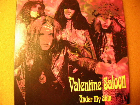 Valentine Saloon : Under My Skin (7", Yel)