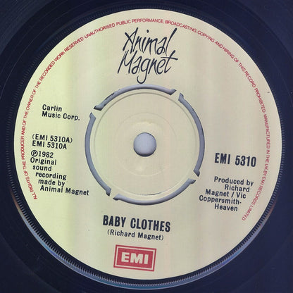 Animal Magnet : Baby Clothes (7")