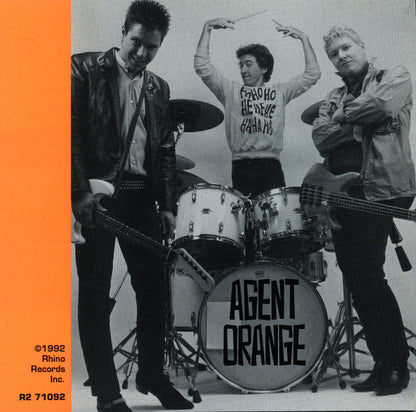 Living In Darkness - Agent Orange (7)